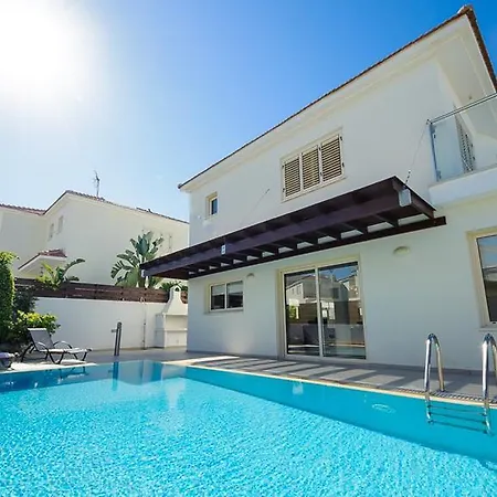Pernera 015 Villa *