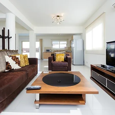 Villa Pernera 015 Protaras